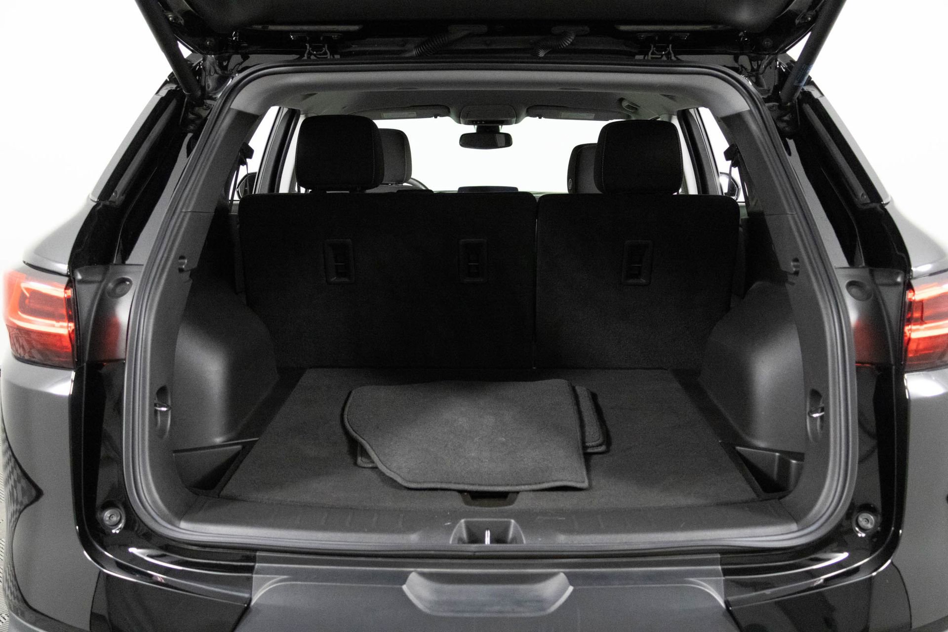 Certified 2023 Chevrolet Blazer LT w/ Convenience Package image 39