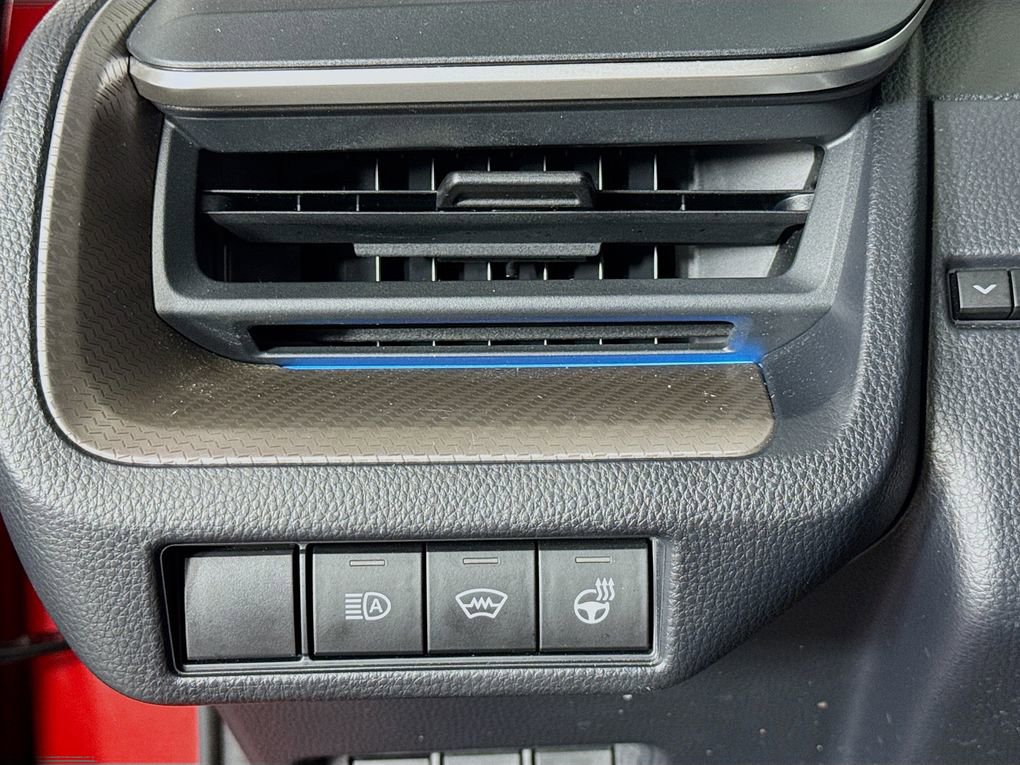 Used 2023 Toyota Prius XLE image 14