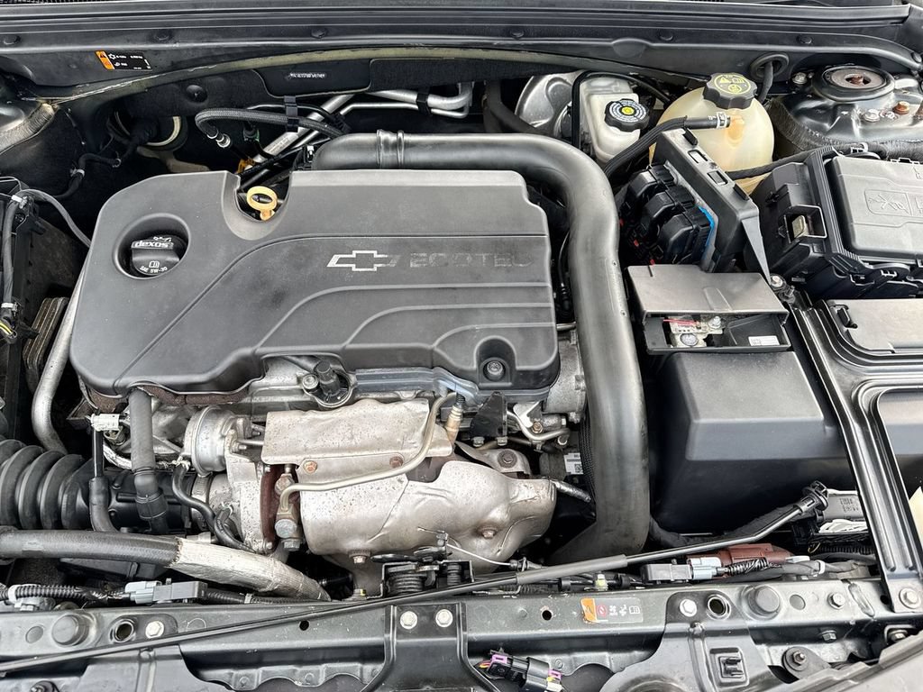 Used 2016 Chevrolet Malibu LT FWD image 26