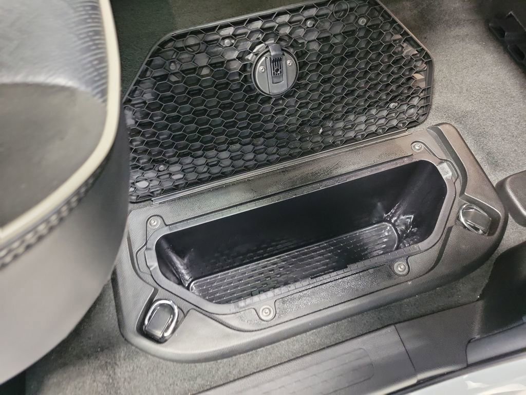 Used 2024 RAM 1500 Laramie image 16