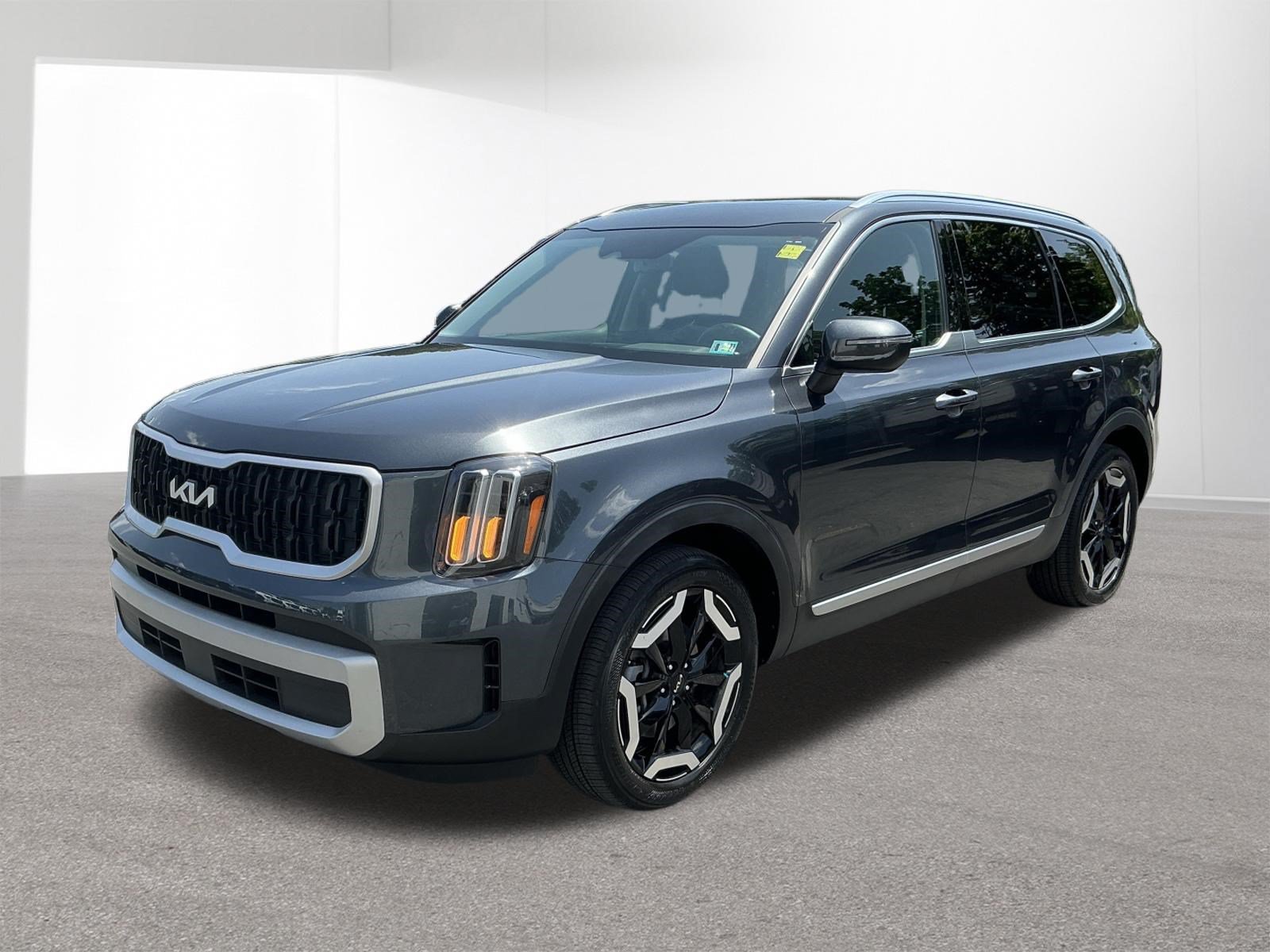 Certified 2024 Kia Telluride EX w/ EX Captain's Chair Package AWD/4WD image 7