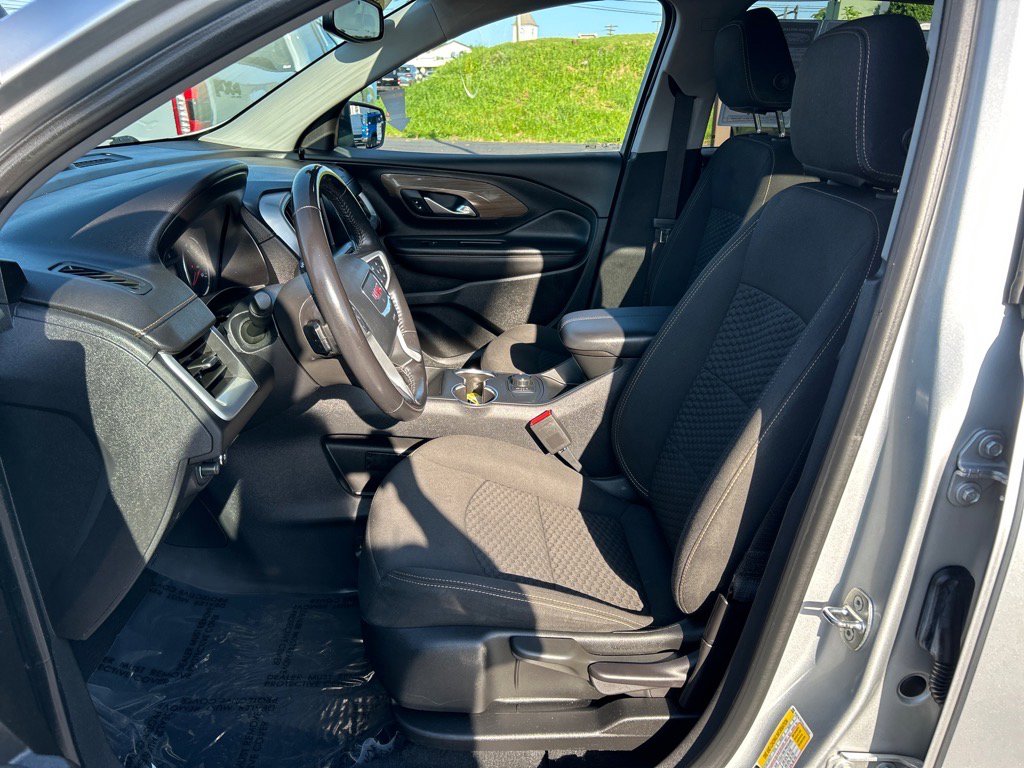 Used 2020 GMC Terrain SLE image 6