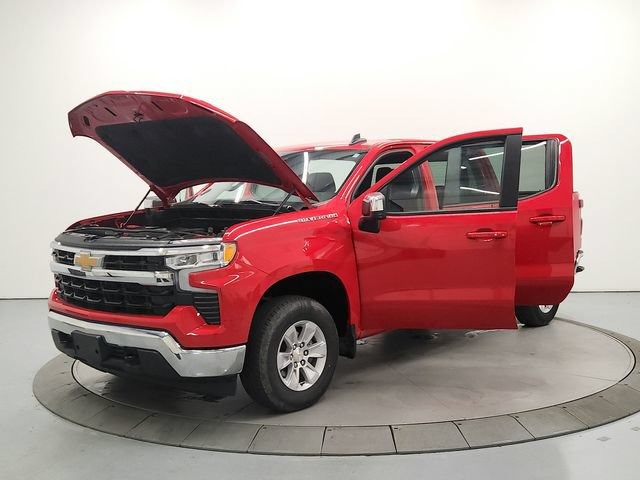 Used 2025 Chevrolet Silverado 1500 LT AWD/4WD image 11