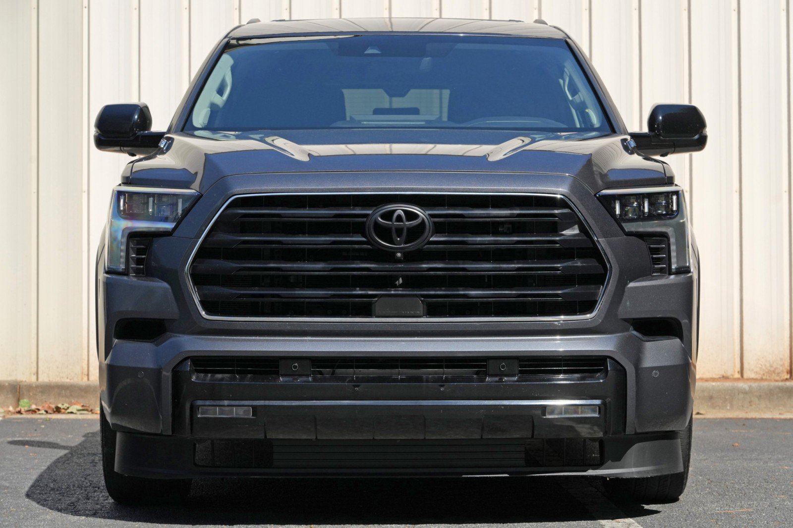 Used 2024 Toyota Sequoia Limited AWD/4WD image 7