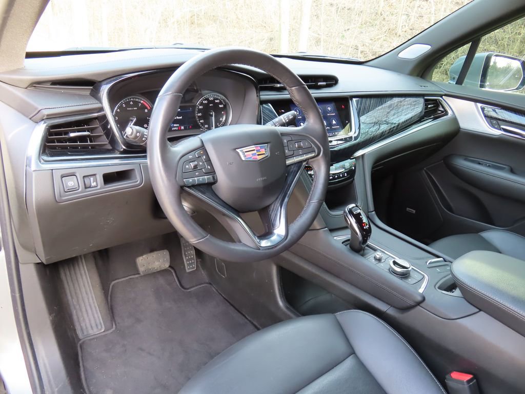 Certified 2024 Cadillac XT6 Premium Luxury image 26