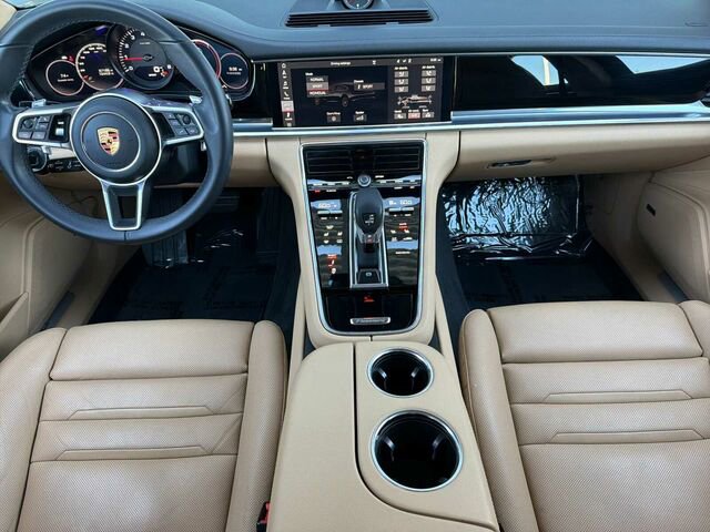 Used 2018 Porsche Panamera image 17