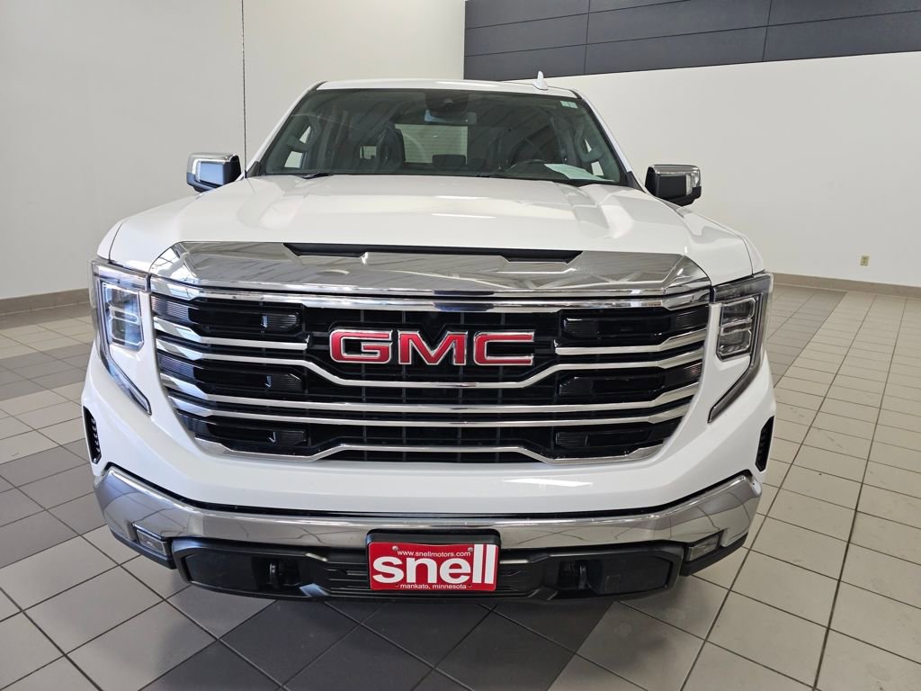 Used 2024 GMC Sierra 1500 SLT image 8