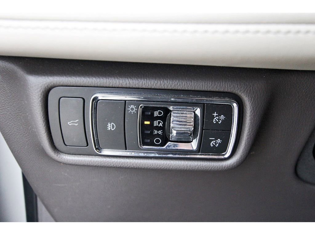 Used 2020 Lincoln Aviator Reserve w/ Equipment Group 202A image 18