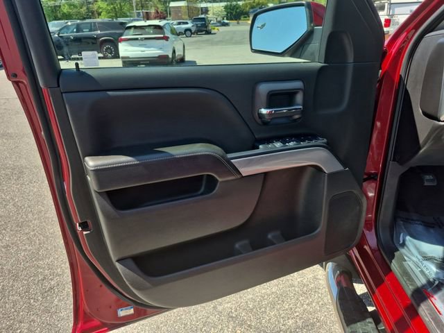 Used 2018 Chevrolet Silverado 1500 LT w/ All Star Edition AWD/4WD image 11