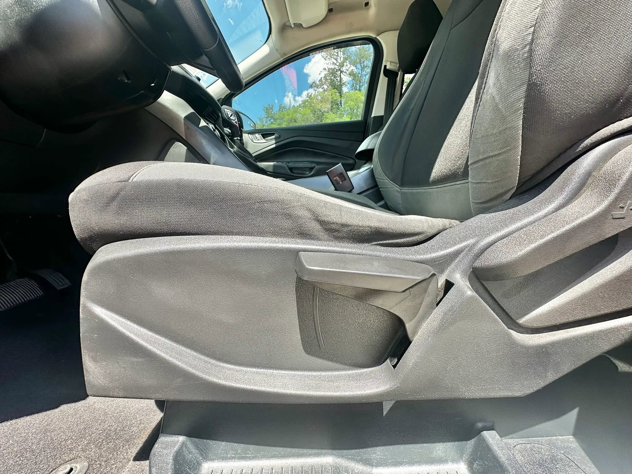 Used 2016 Ford Escape S FWD image 14