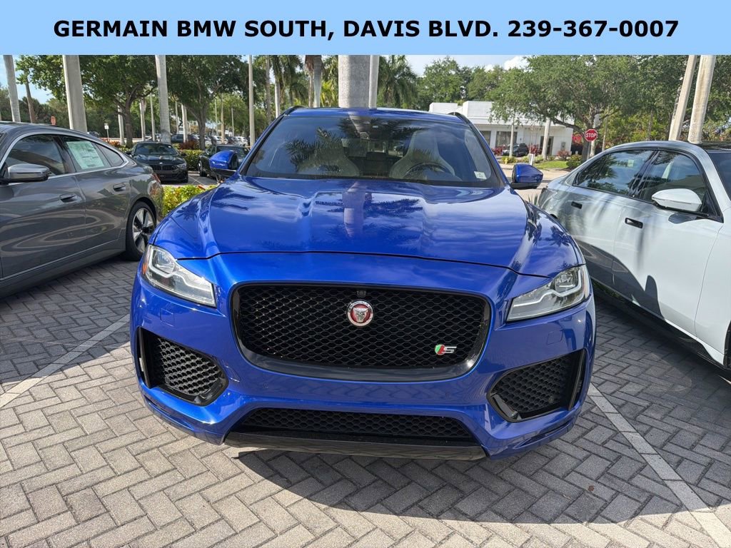 Used 2019 Jaguar F-PACE S image 2