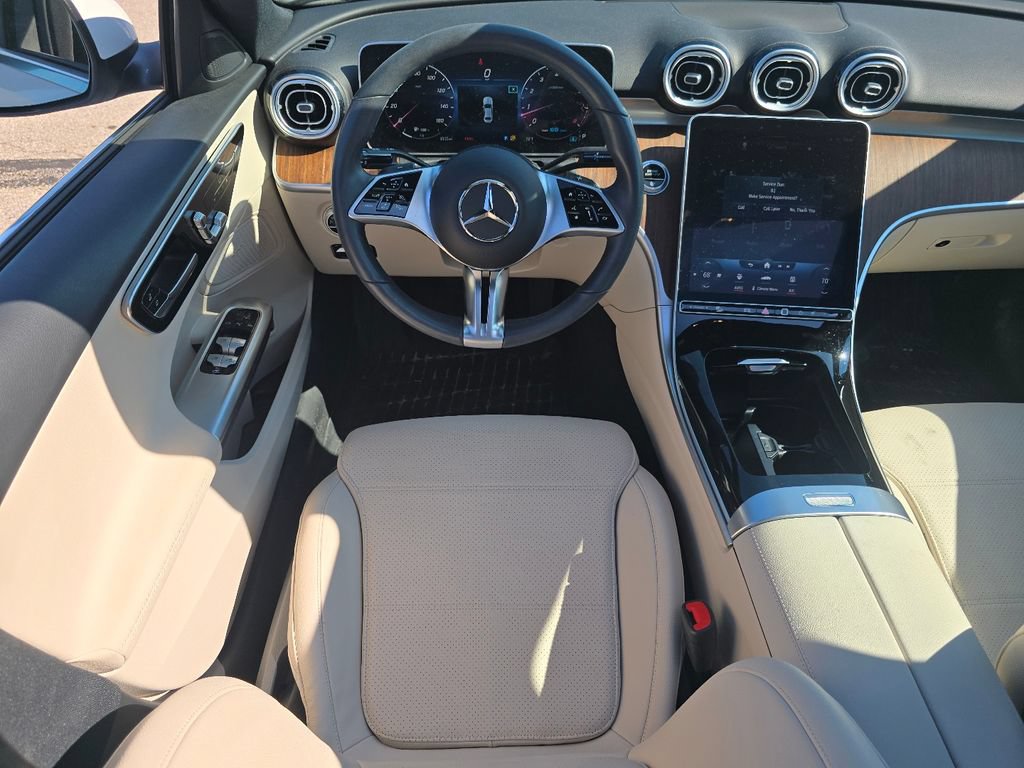 Used 2022 Mercedes-Benz C 300 4MATIC Sedan image 25