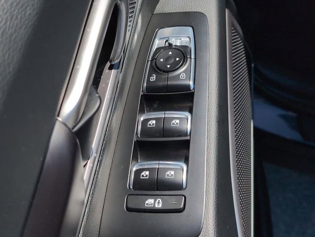 Used 2025 Kia Telluride S image 16