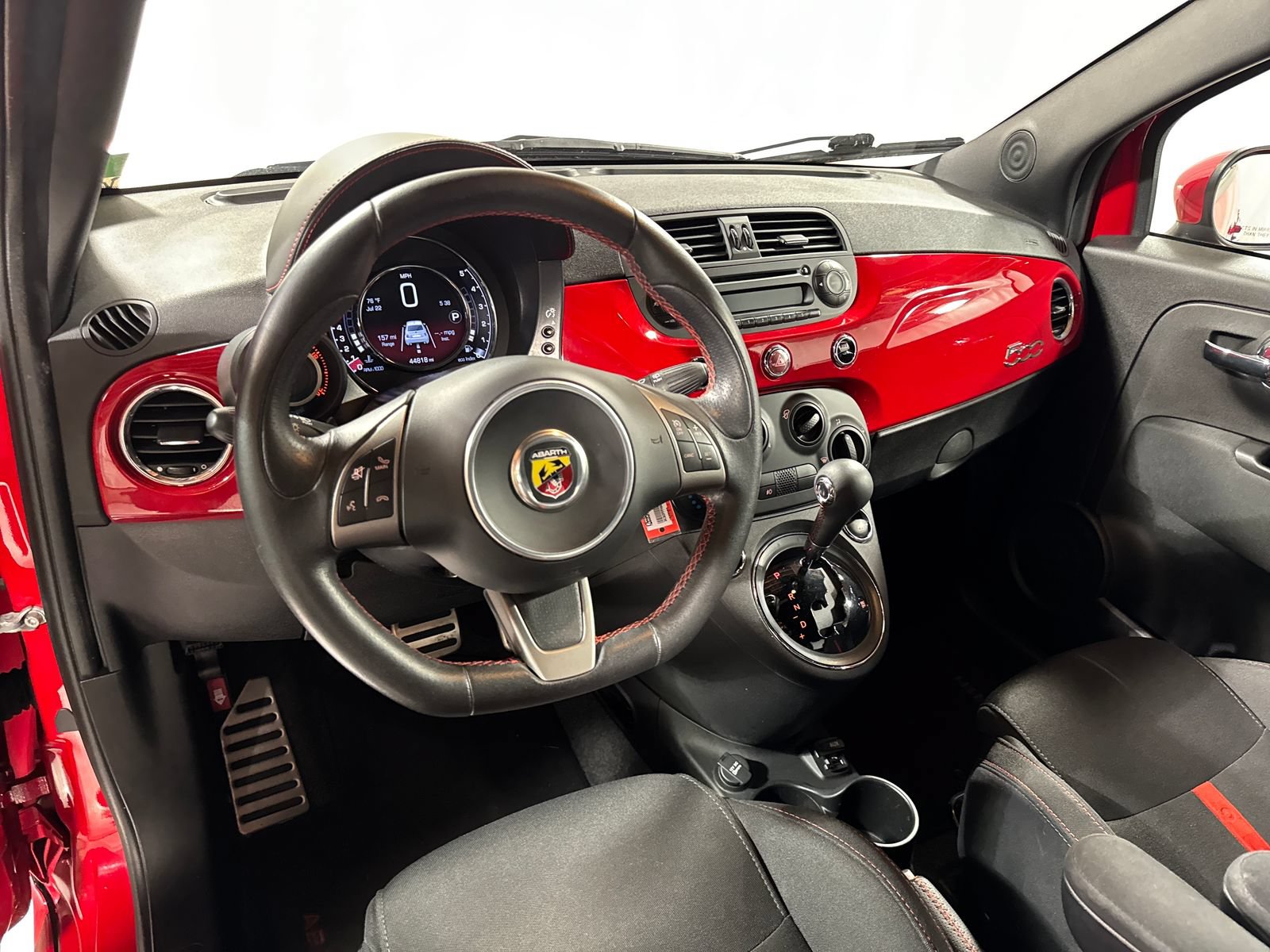 Used 2015 FIAT 500 Abarth FWD image 4