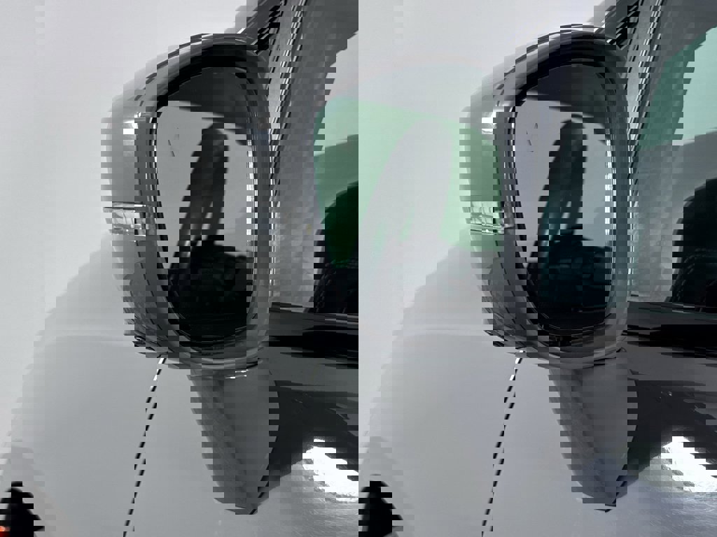 Used 2020 Chrysler Pacifica Limited w/ Advanced Safetytec Group image 31