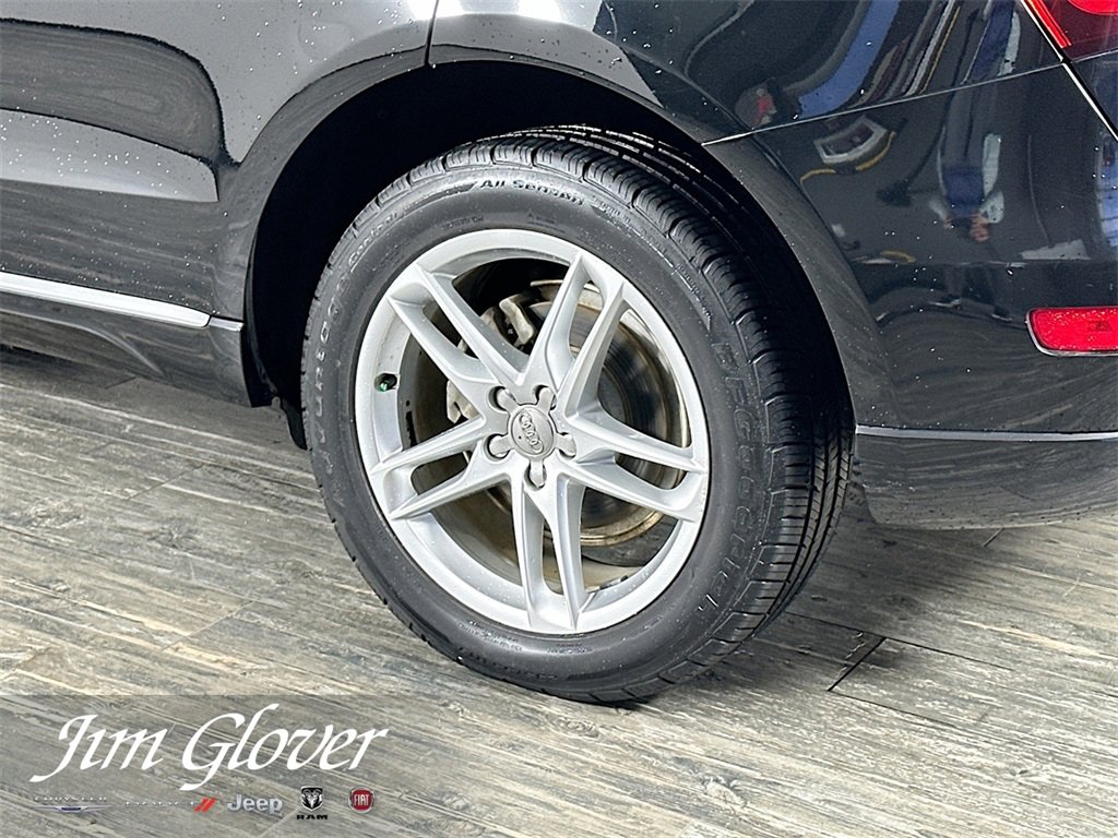 Used 2017 Audi Q5 2.0T Premium Plus w/ Technology Package image 12