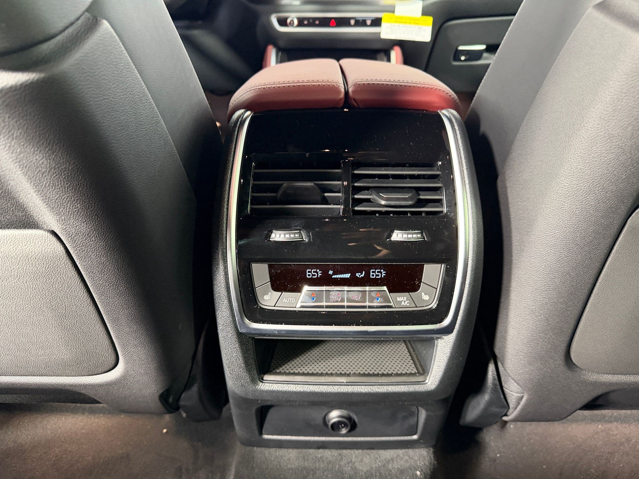 New 2027 BMW X6 M60i AWD/4WD image 30
