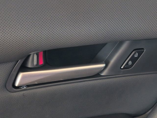 Used 2025 MAZDA CX-50 AWD 2.5 S w/ Weather Package image 16