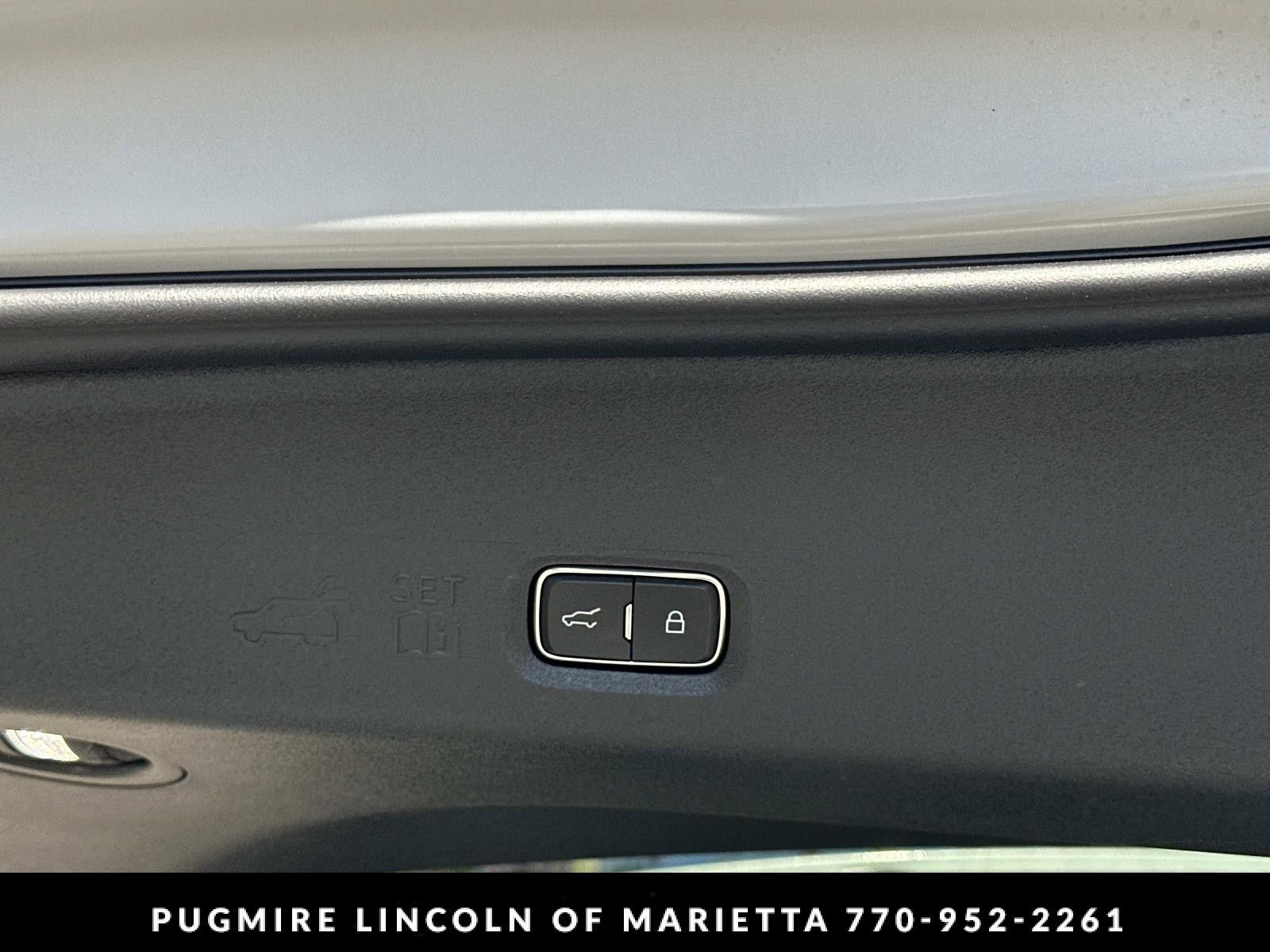 New 2026 Lincoln Navigator Reserve w/ Jet Appearance Package AWD/4WD image 39