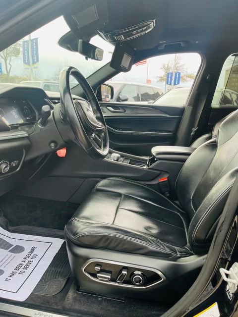 Used 2021 Jeep Grand Cherokee L Overland w/ Luxury Tech Group IV image 12