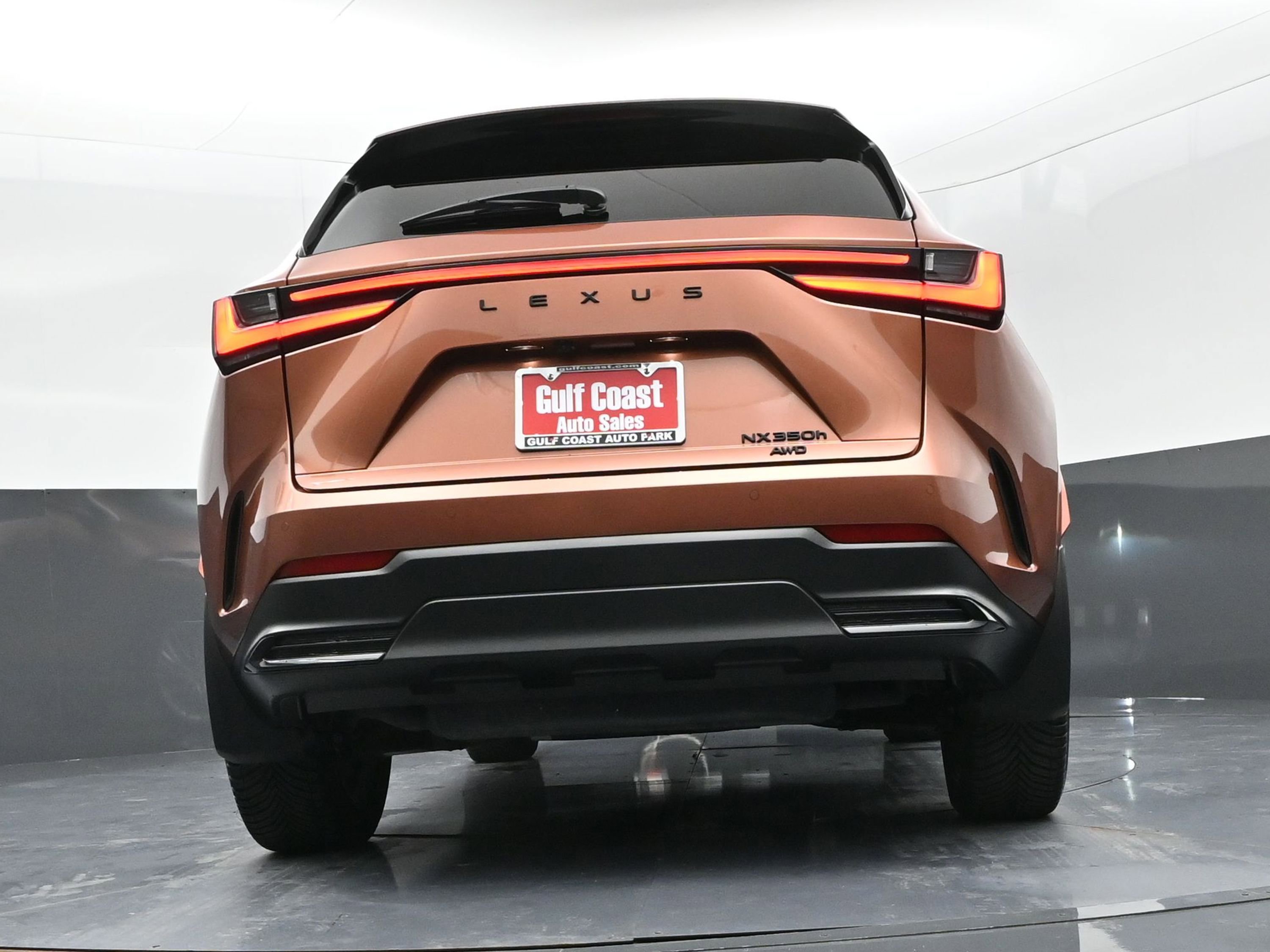 Used 2025 Lexus NX 350h AWD w/ Cold Area Package image 38