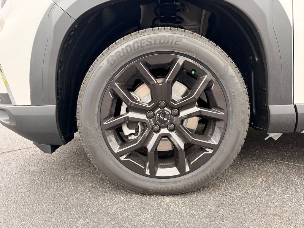 New 2025 Honda Pilot Touring image 20