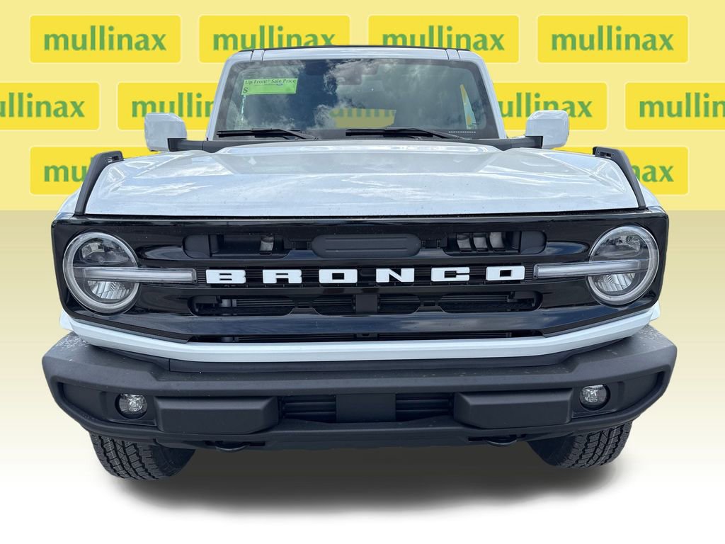 New 2026 Ford Bronco Outer Banks image 12