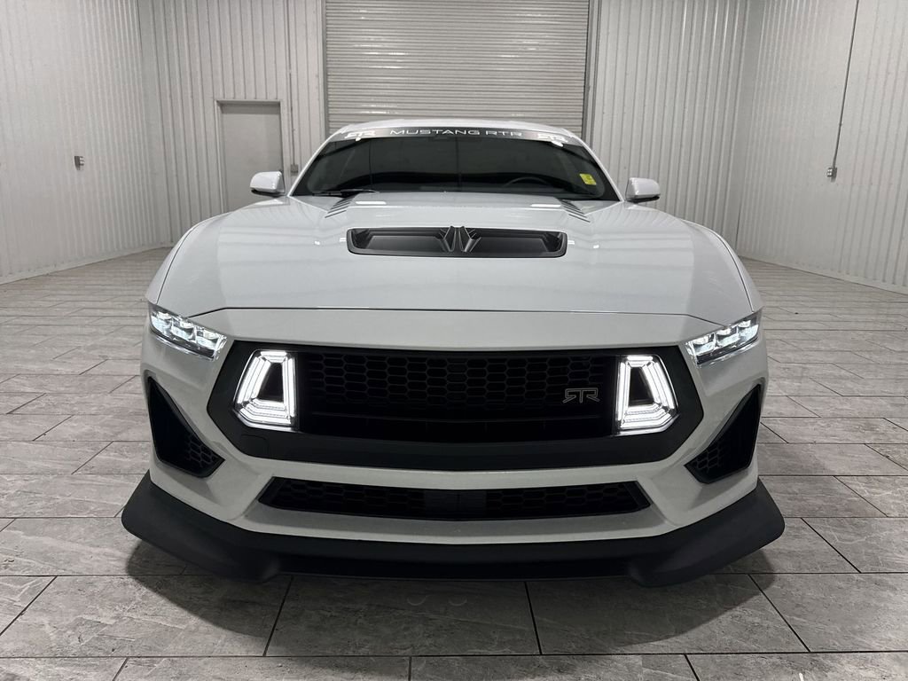 Used 2025 Ford Mustang GT Premium w/ GT Performance Package RWD image 32