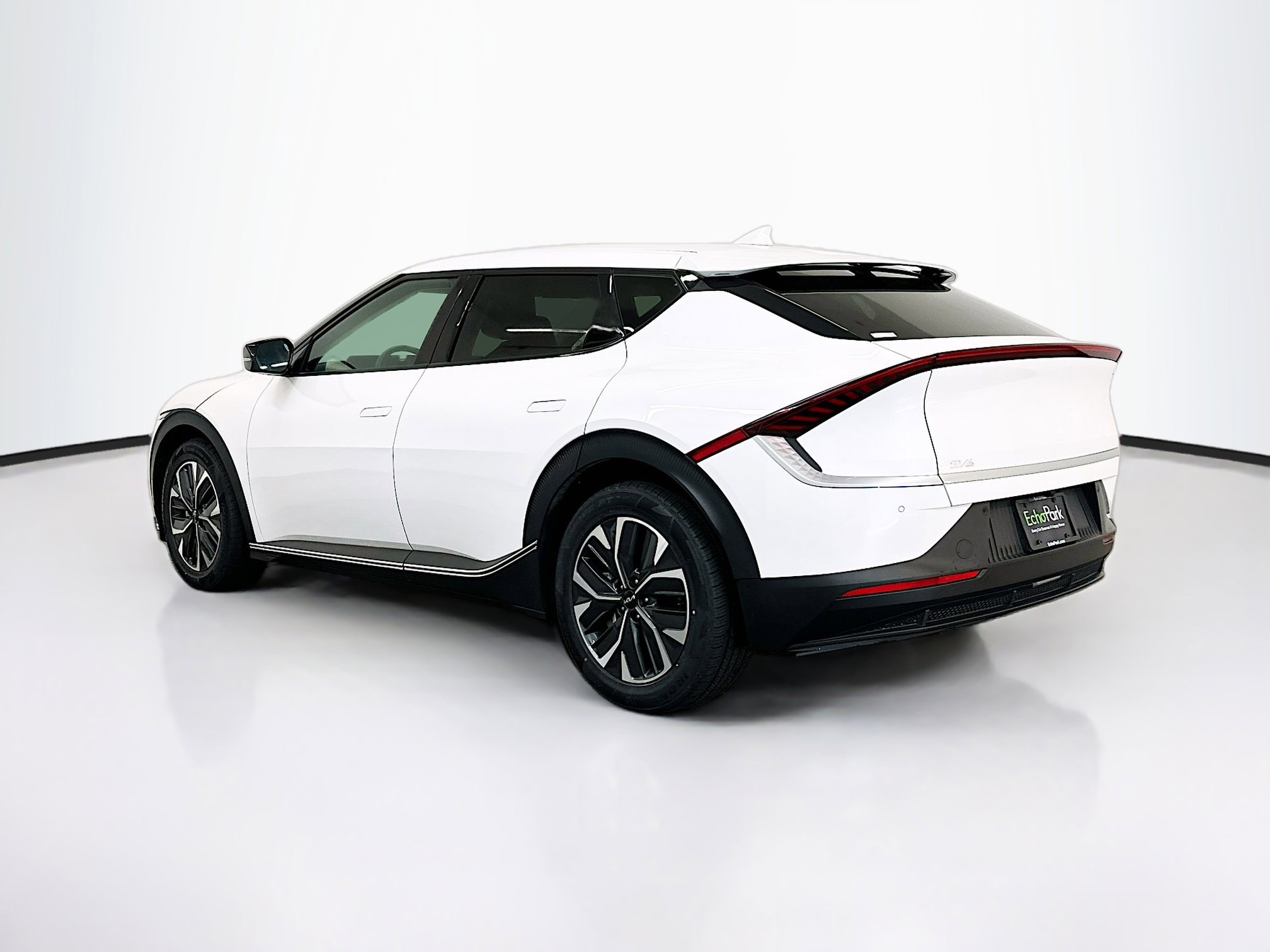 Used 2024 Kia EV6 Light AWD/4WD image 5