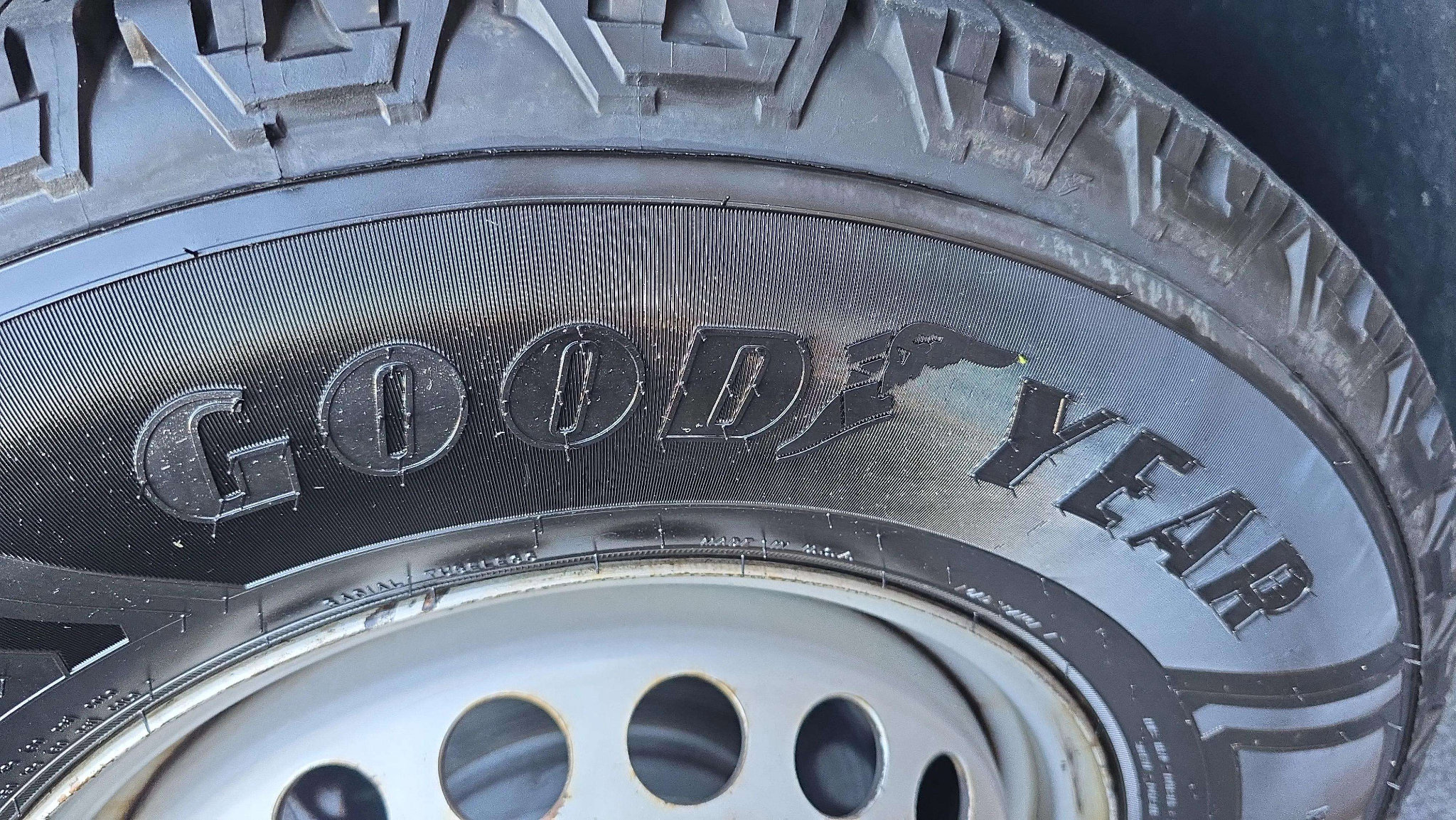 Used 2014 Freightliner Sprinter 3500 image 48