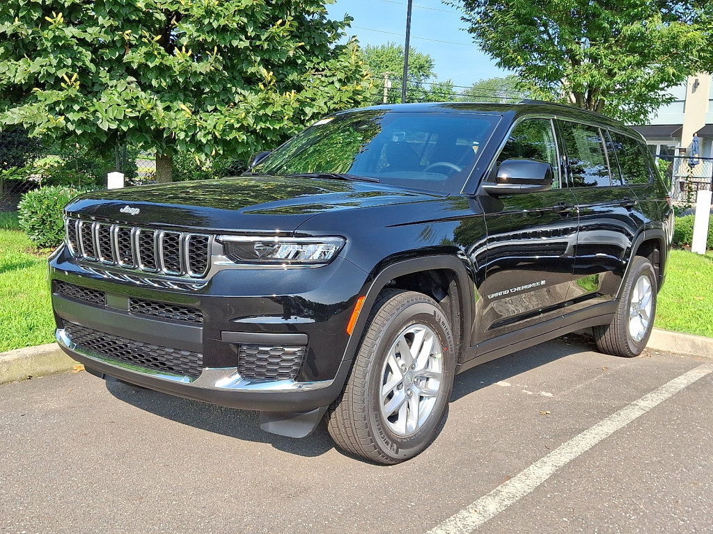 New 2025 Jeep Grand Cherokee L Laredo