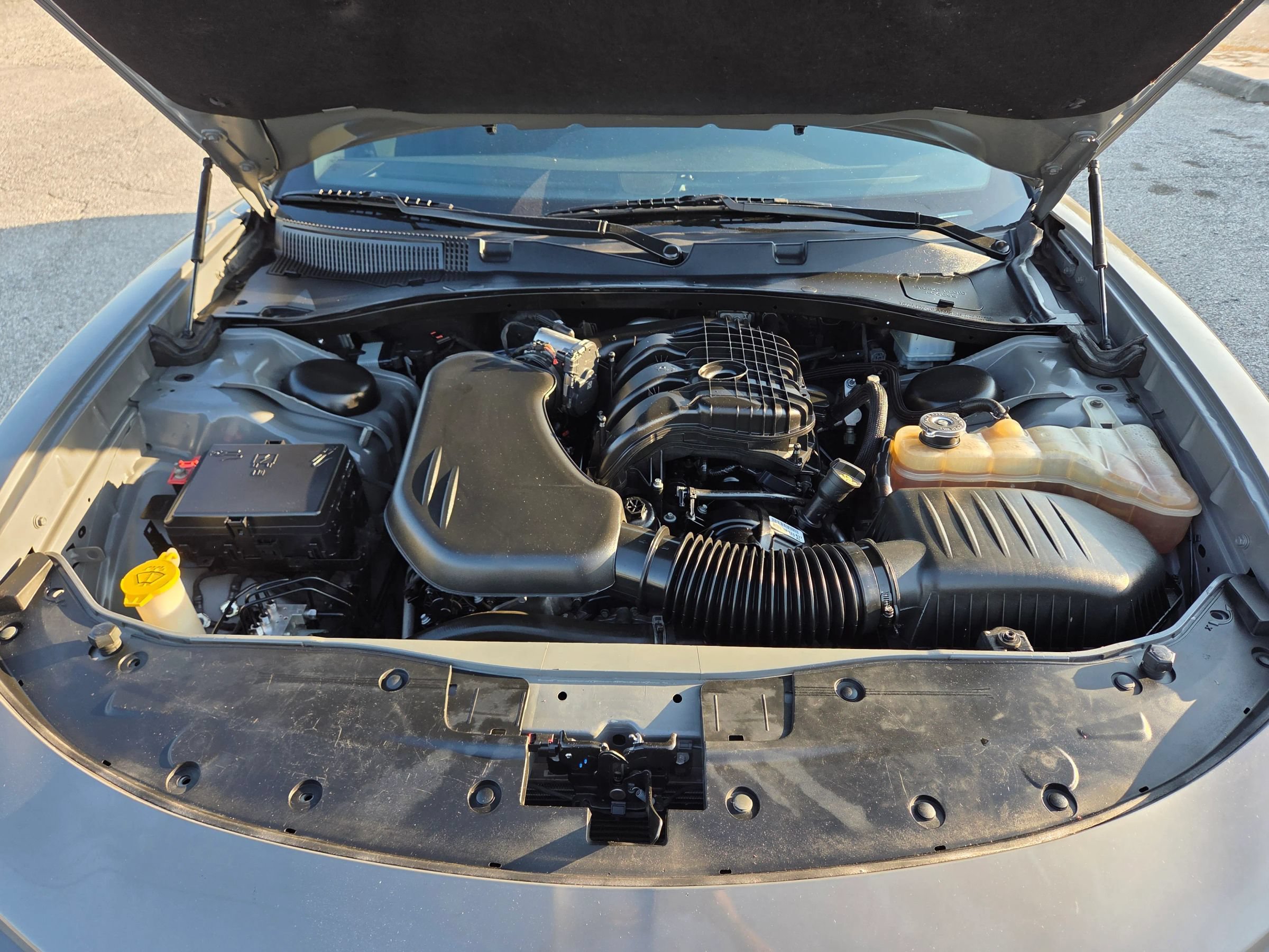 Used 2018 Dodge Charger SXT Plus RWD image 22