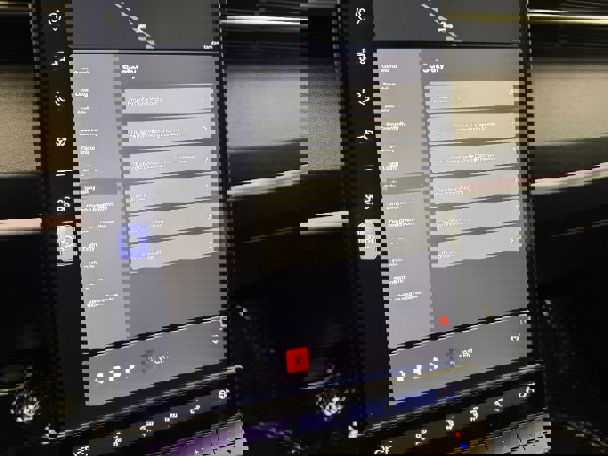 Used 2023 Fisker Ocean One image 17