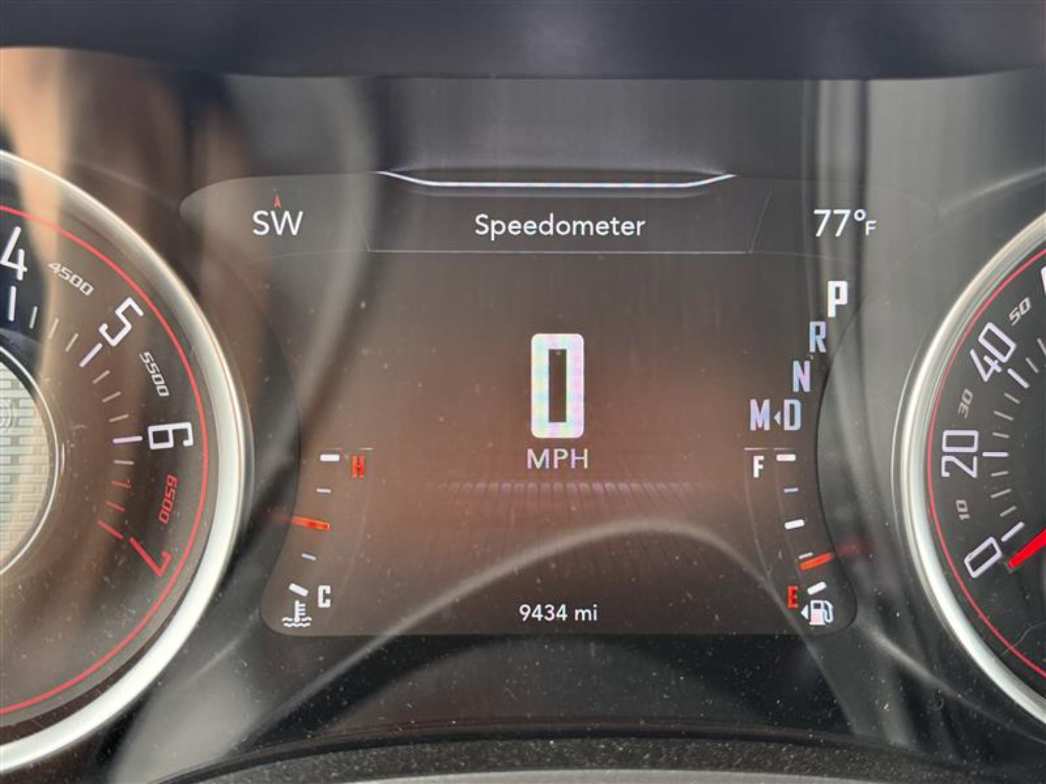 Used 2020 Dodge Challenger SXT RWD image 9