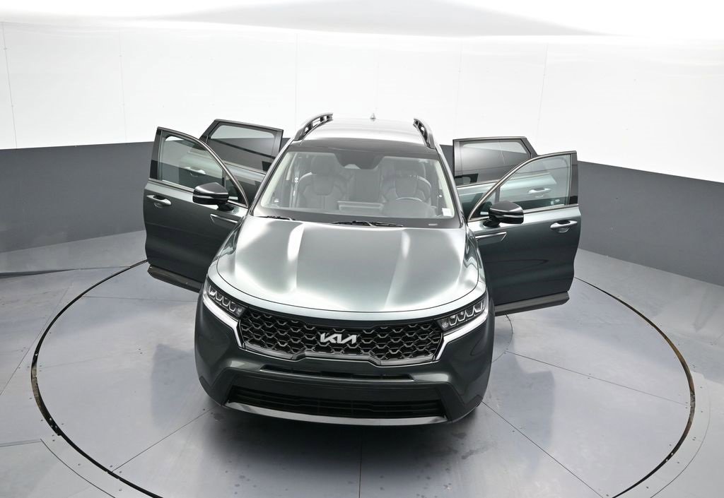 Certified 2023 Kia Sorento S w/ Panoramic Sunroof Package image 47