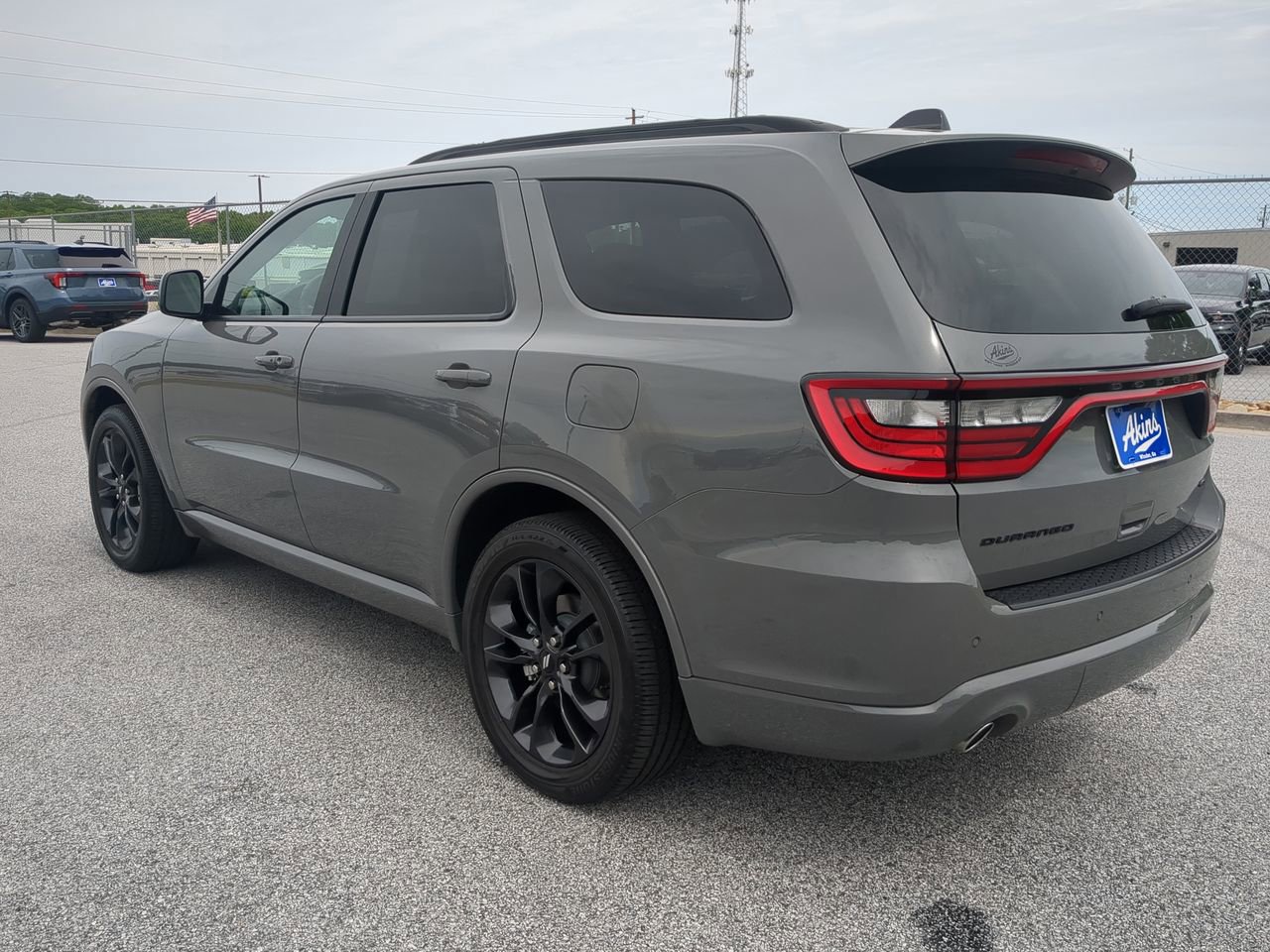 Certified 2025 Dodge Durango GT w/ Blacktop Package RWD image 5