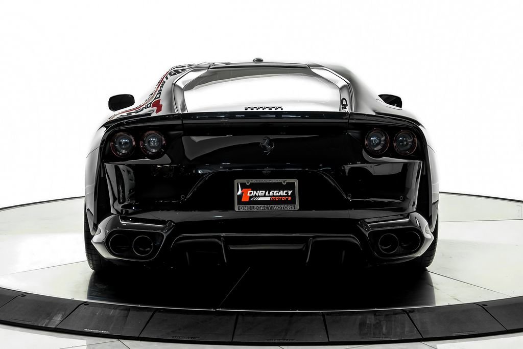 Used 2019 Ferrari 812 Superfast RWD image 12