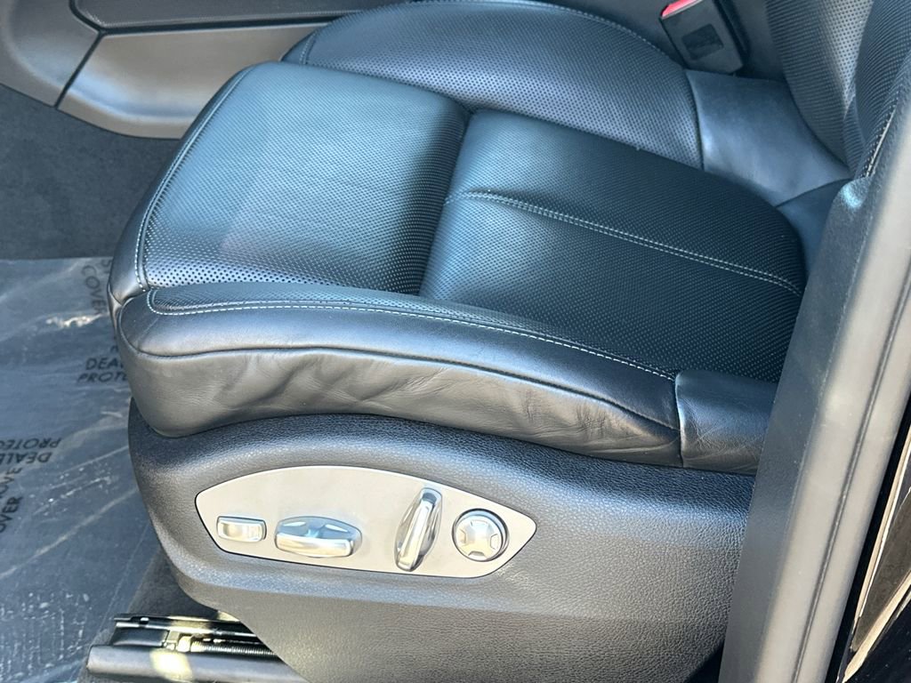 Used 2021 Porsche Macan S image 22