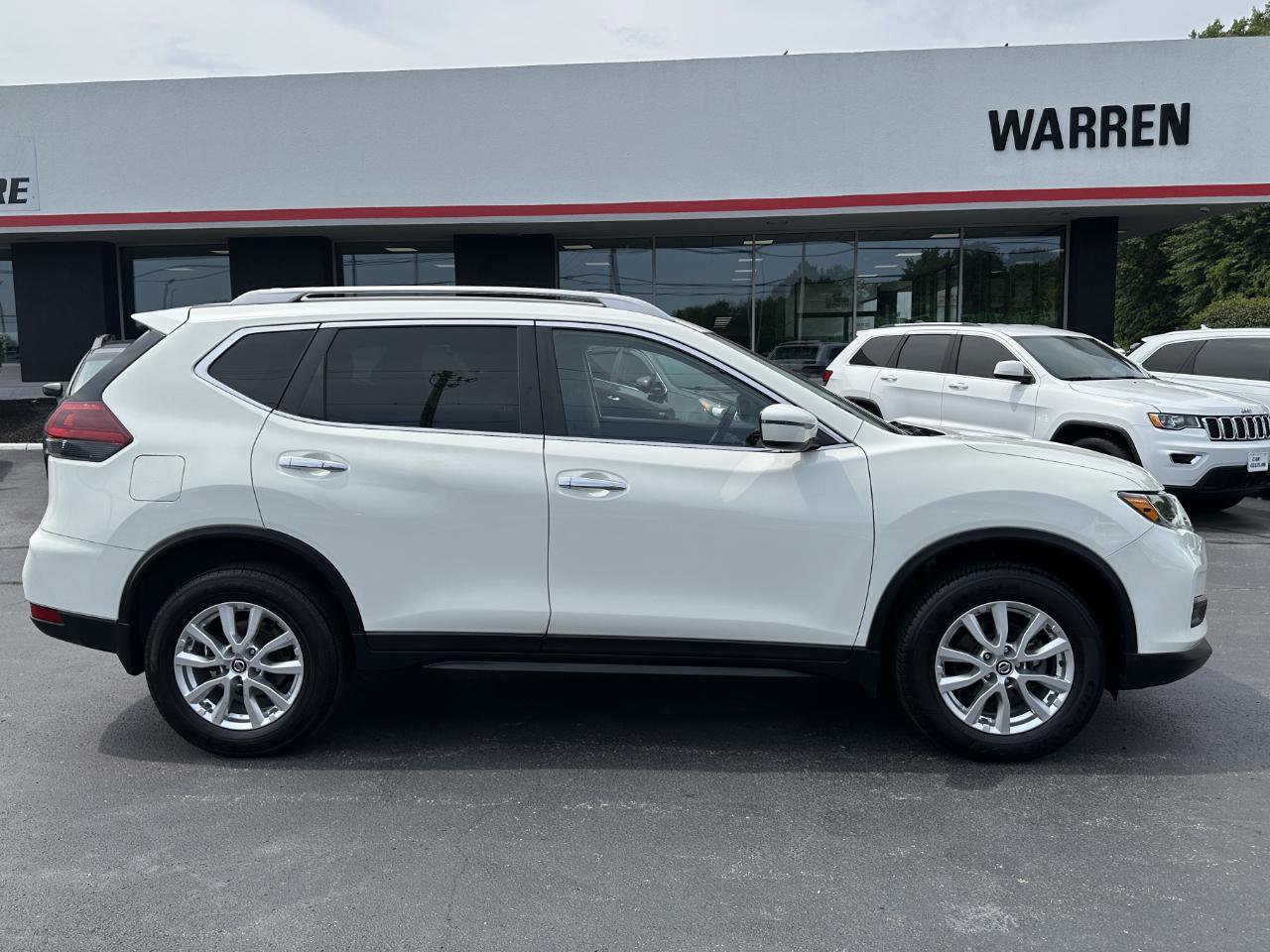 Used 2019 Nissan Rogue S w/ Special Edition Package AWD/4WD image 17