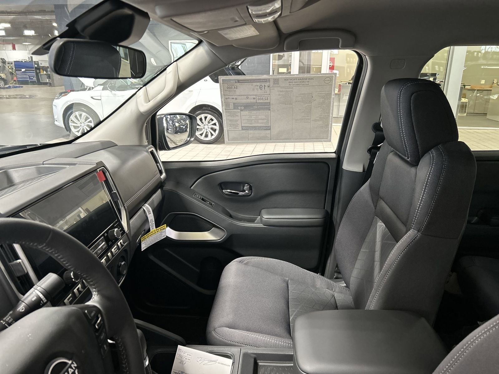 New 2026 Nissan Frontier SV w/ SV Convenience Package image 3