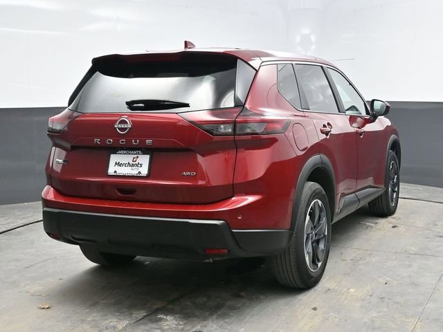 Used 2025 Nissan Rogue SV AWD/4WD image 6