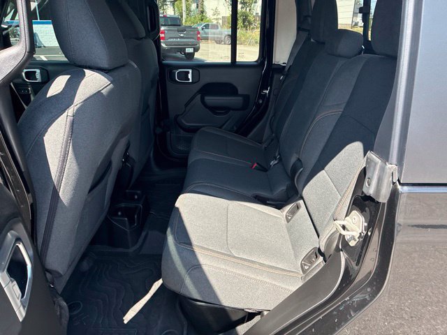 Used 2024 Jeep Gladiator Sport AWD/4WD image 72