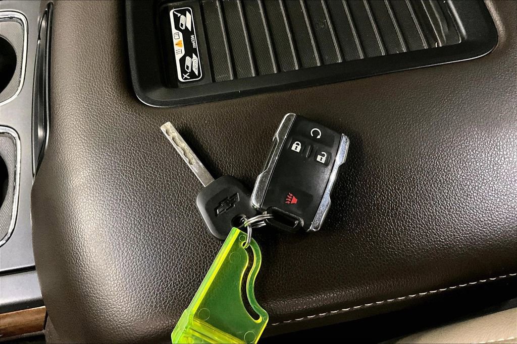 Used 2018 Chevrolet Silverado 1500 LTZ w/ Sport Package image 52