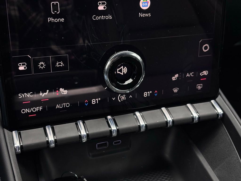 New 2026 GMC Terrain Elevation w/ Elevation Premium Package image 28