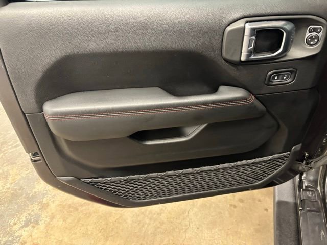 Used 2020 Jeep Wrangler Unlimited Rubicon w/ Quick Order Package 28Y Recon AWD/4WD image 18