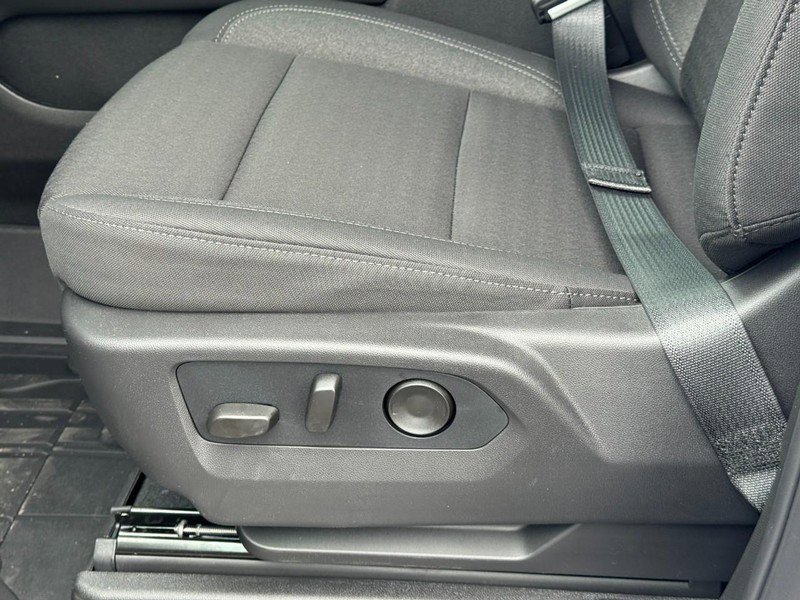 New 2026 Chevrolet Suburban LS image 34