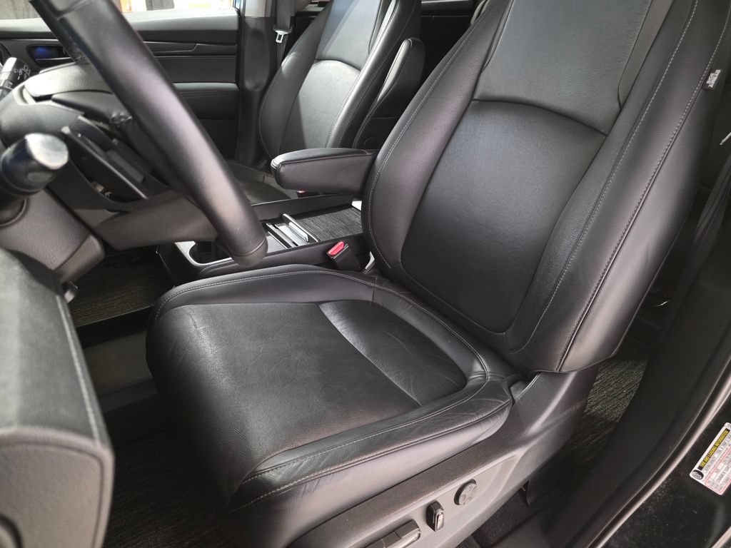 Used 2021 Honda Odyssey EX-L image 14