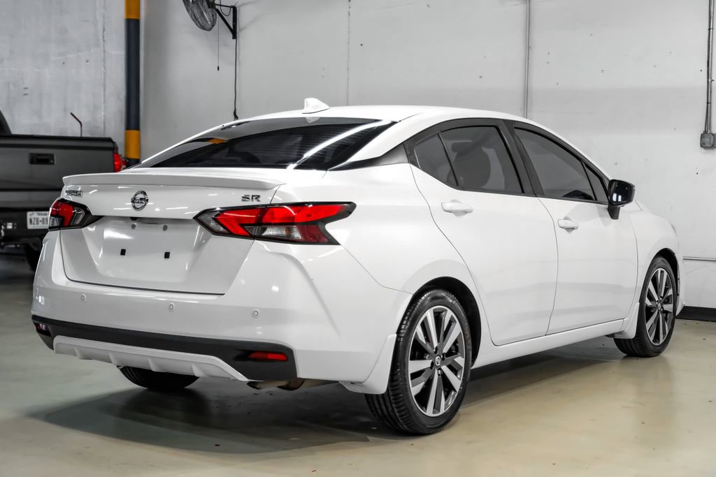 Used 2020 Nissan Versa SR w/ Convenience Package FWD image 8