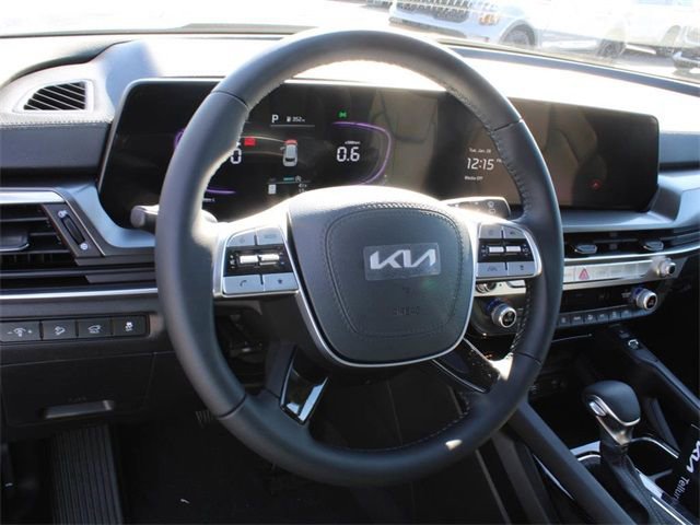 New 2025 Kia Telluride S image 11