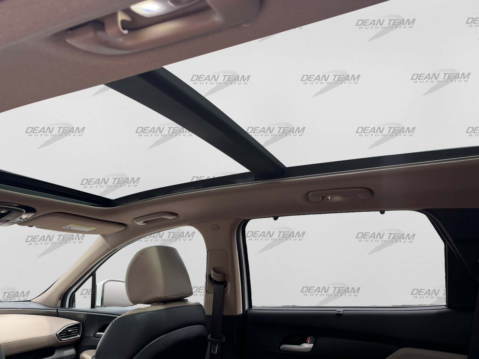 Used 2023 Hyundai Santa Fe Limited AWD/4WD image 19